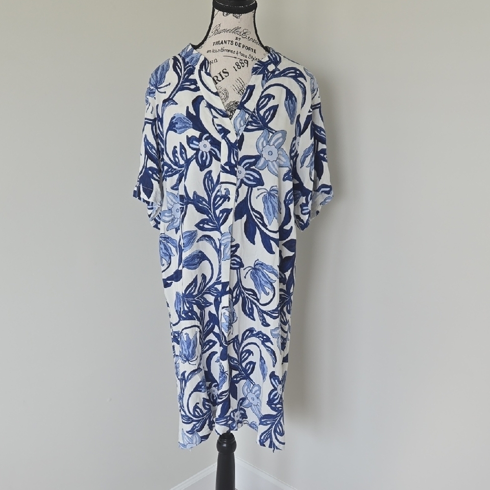 H&M Navy and White Patterned Dress